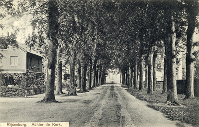 10210 Gezicht in de Rijsenburgselaan te Rijsenburg uit het zuidwesten. N.B. De gemeenten Driebergen en Rijsenburg zijn ...